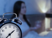 为什么会半夜睡醒，而且总是在凌晨两三点钟醒来？